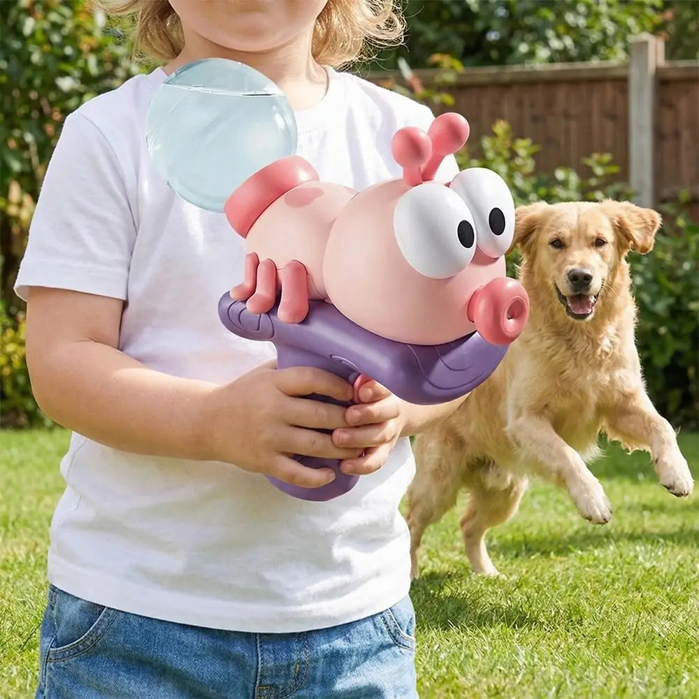 Electric Powered Water Spraying Soaker Cute Ant Shape Interactive Design Electric Water Squirter Spraying Function